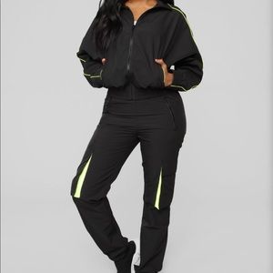 💜Fashion Nova Jogger Jacket Crop